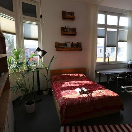 Luftiges Upcycling Studio Im Eg - Zentral Apartment Berlin Ngoại thất bức ảnh