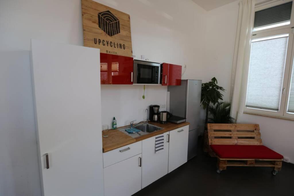 Luftiges Upcycling Studio Im Eg - Zentral Apartment Berlin Ngoại thất bức ảnh